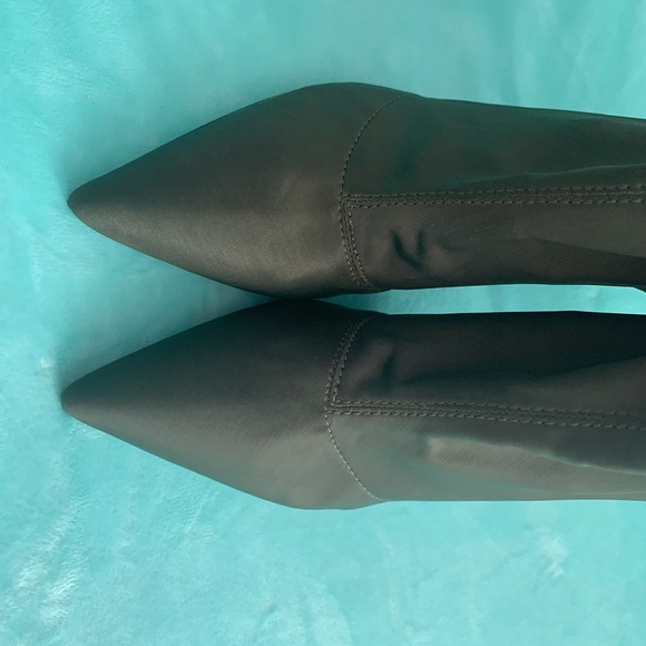 Steve Madden Daffy sock boots - Picture 3 of 7